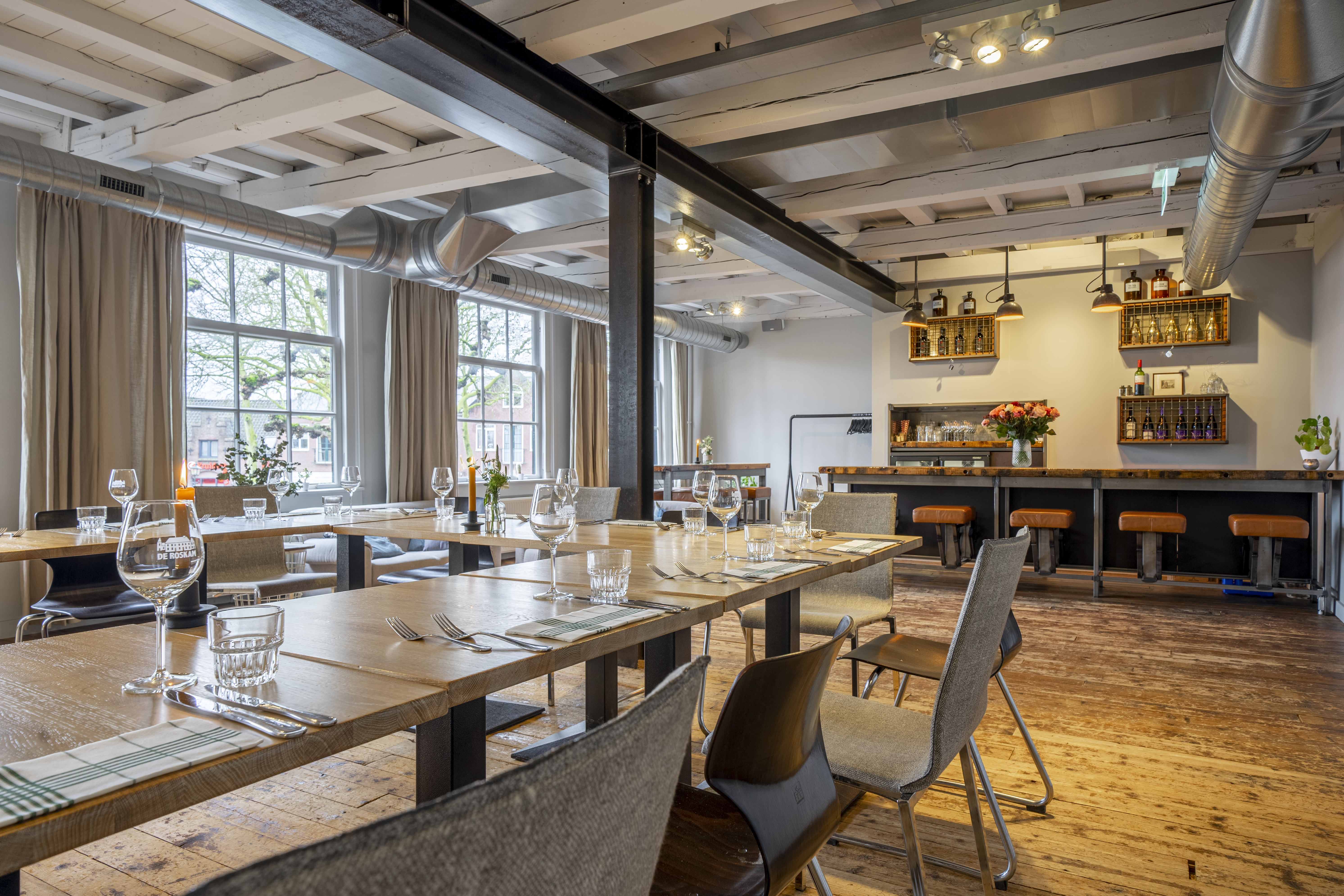 Grote kamer De Roskam Houten