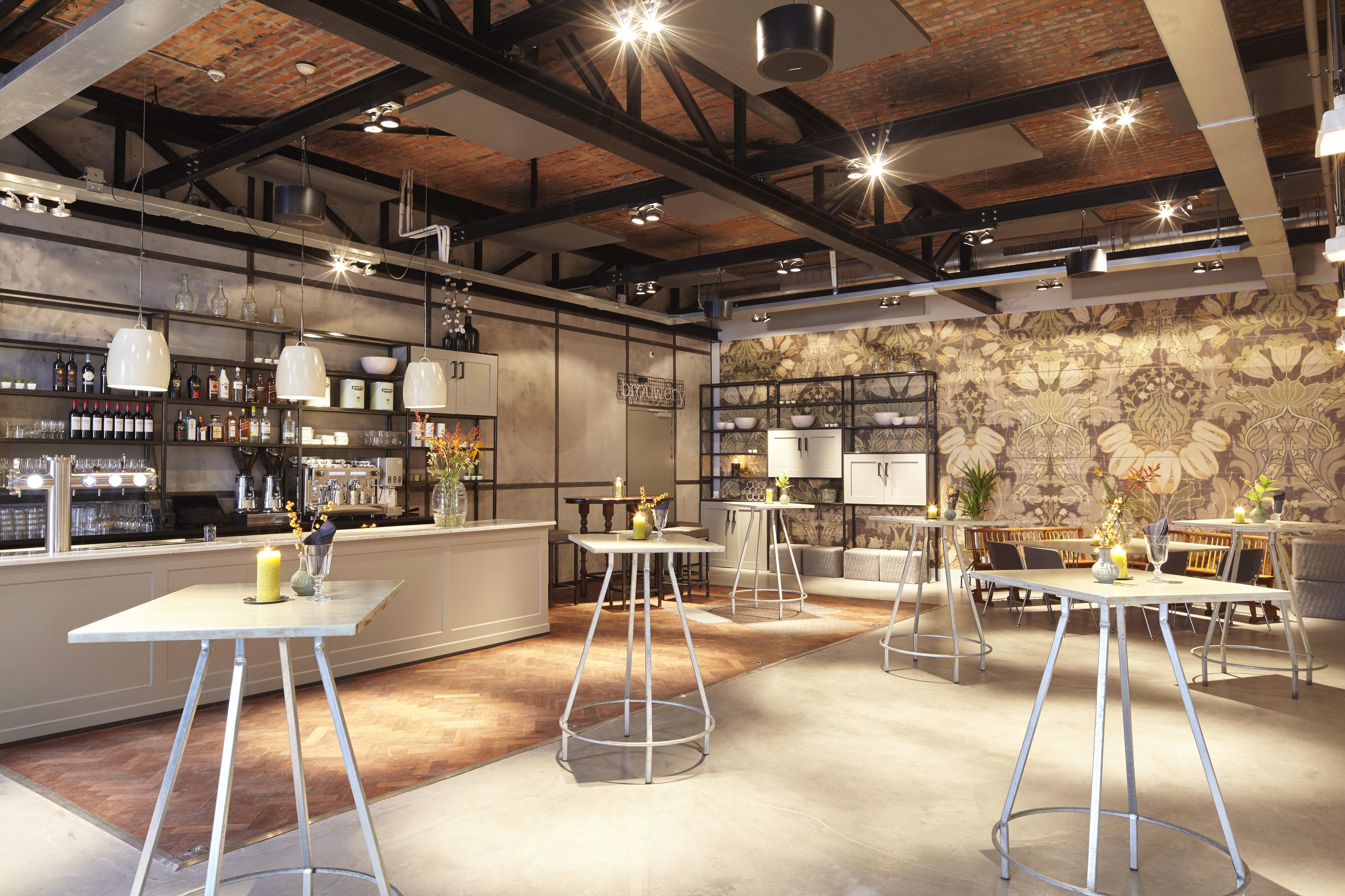 Receptie De Roskam Houten